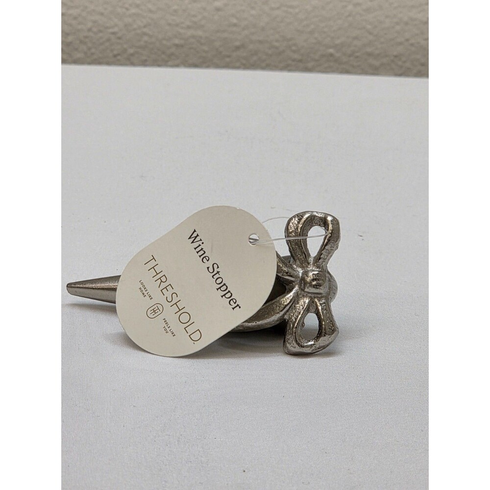 Threshold Silver Bow Wine Stopper Metal Ribbon Bottle Plug NWT Gift Coquette